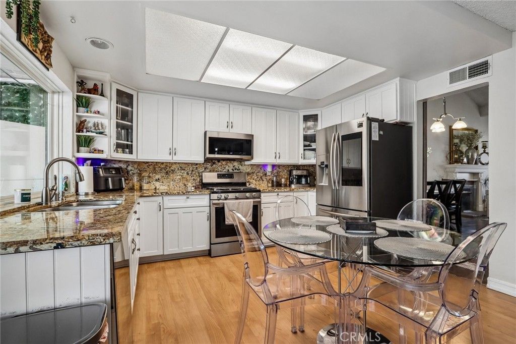 Image 14 of property listing at 20226 Lanark, Winnetka, CA 91306