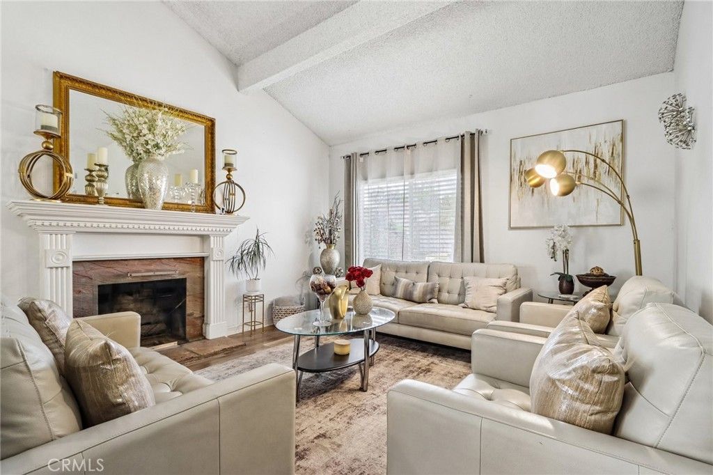 Image 5 of property listing at 20226 Lanark, Winnetka, CA 91306