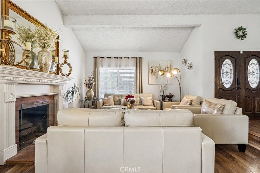 Image 6 of property listing at 20226 Lanark, Winnetka, CA 91306