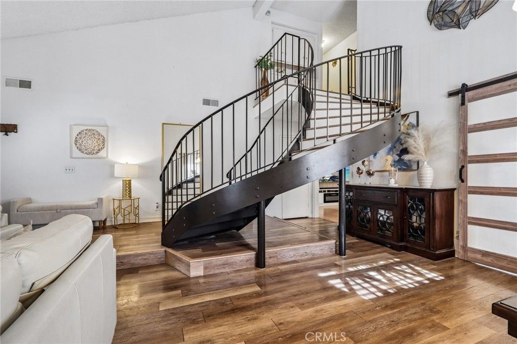 Image 9 of property listing at 20226 Lanark, Winnetka, CA 91306