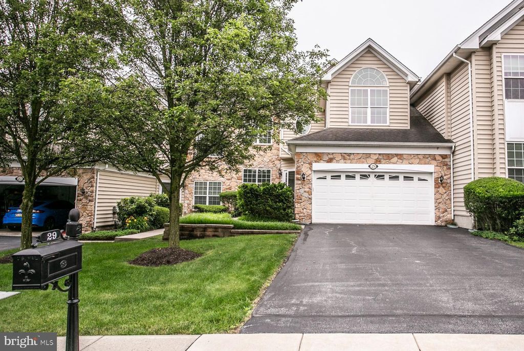 29 EAGLE RD, Phoenixville, PA 19460