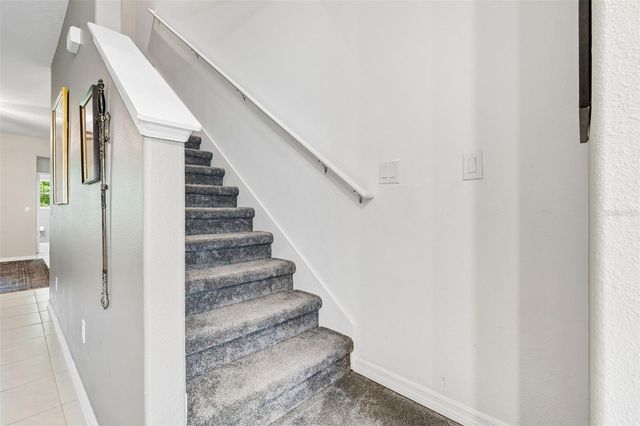 852 TENNYSON MILL CIRCLE, Tampa, FL 33619