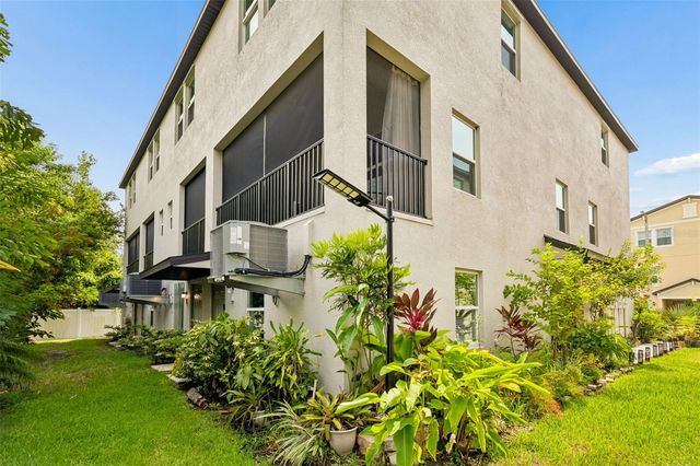 852 TENNYSON MILL CIRCLE, Tampa, FL 33619
