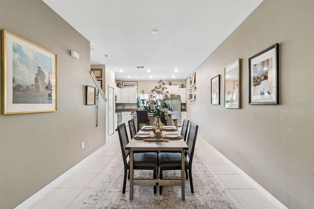 852 TENNYSON MILL CIRCLE, Tampa, FL 33619