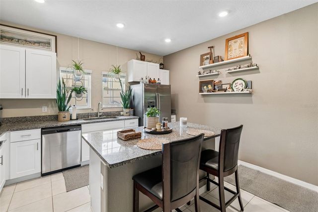 852 TENNYSON MILL CIRCLE, Tampa, FL 33619