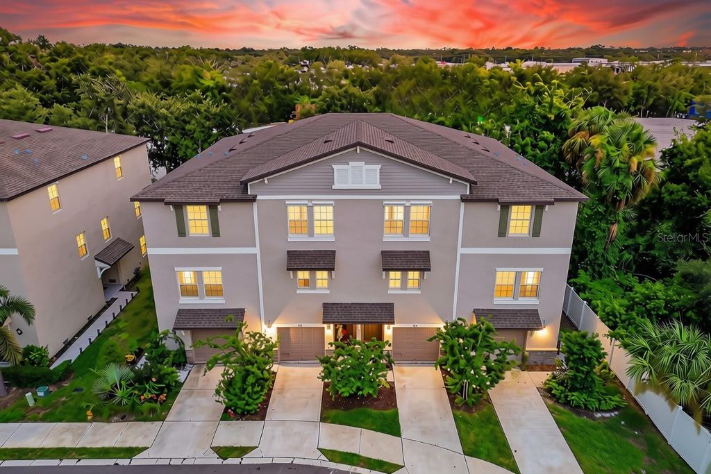 852 TENNYSON MILL CIRCLE, Tampa, FL 33619