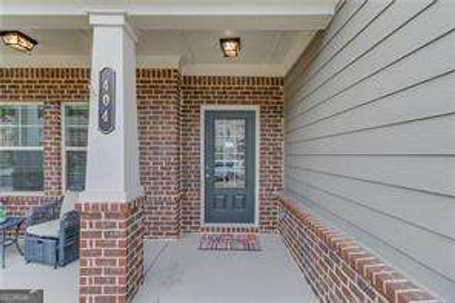 404 Henson Farm Drive, Loganville, GA 30052