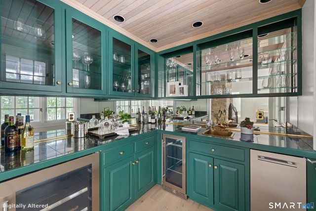 30 Soundview Farm Road, Weston, CT 06883