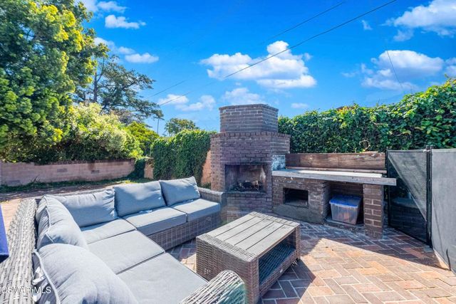 2642 Blue Ridge Circle, Simi Valley, CA 93065
