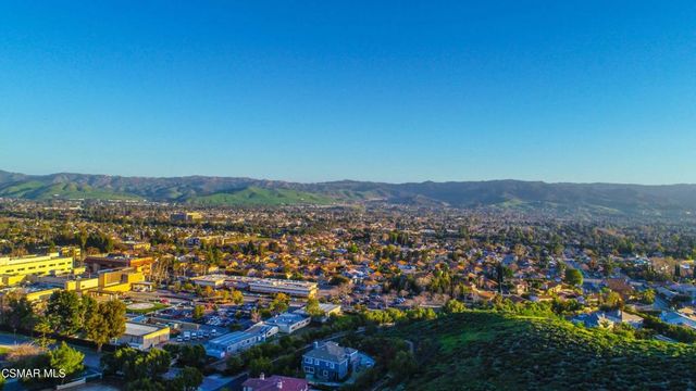 2642 Blue Ridge Circle, Simi Valley, CA 93065