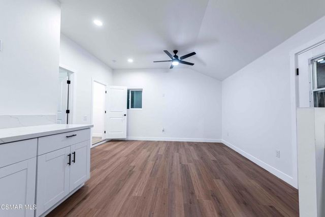 2642 Blue Ridge Circle, Simi Valley, CA 93065