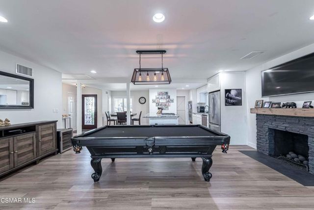 2642 Blue Ridge Circle, Simi Valley, CA 93065