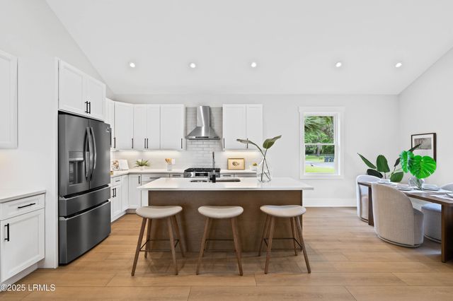 2017 Lafayette Street, Beaufort, SC 29902