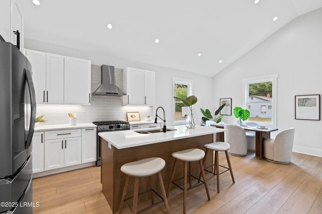 2017 Lafayette Street, Beaufort, SC 29902