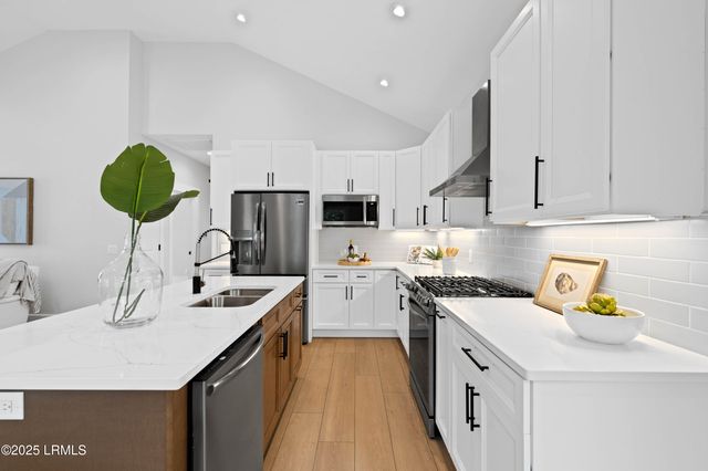 2017 Lafayette Street, Beaufort, SC 29902