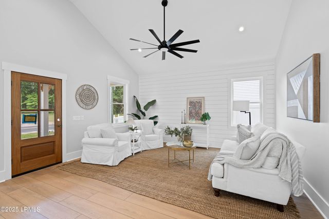 2017 Lafayette Street, Beaufort, SC 29902