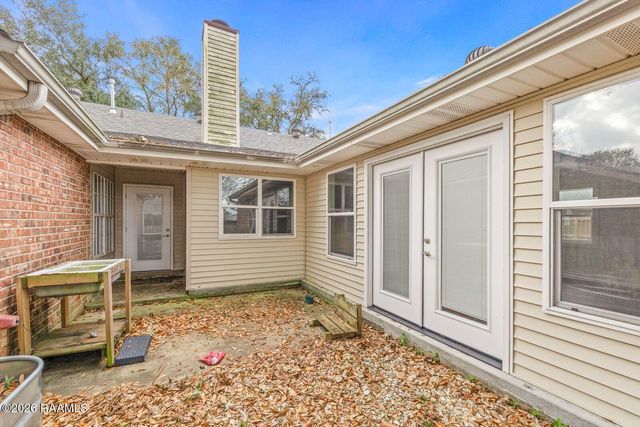 109 Sundown Drive, Broussard, LA 70518