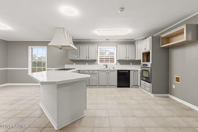 109 Sundown Drive, Broussard, LA 70518