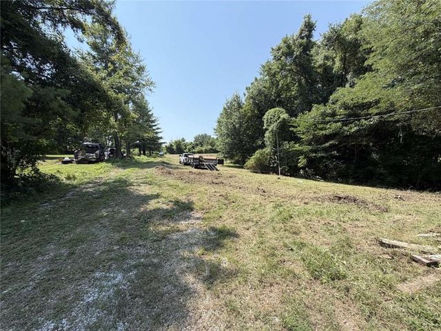 4705 N Koger Road, Sibley, MO 64088
