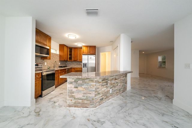 2379 NW 33rd Terrace, Coconut Creek, FL 33066