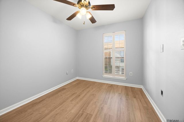 9817 Siegen Ln, Saint George, LA 70810