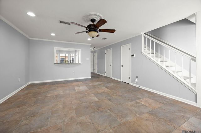 9817 Siegen Ln, Saint George, LA 70810