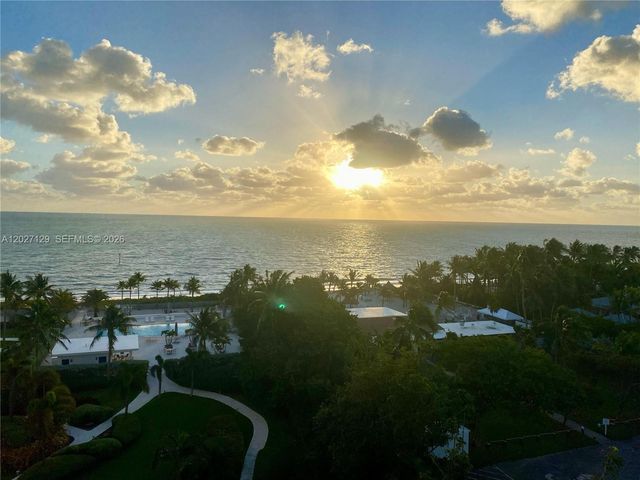 607 Ocean Dr 9K, Key Biscayne, FL 33149
