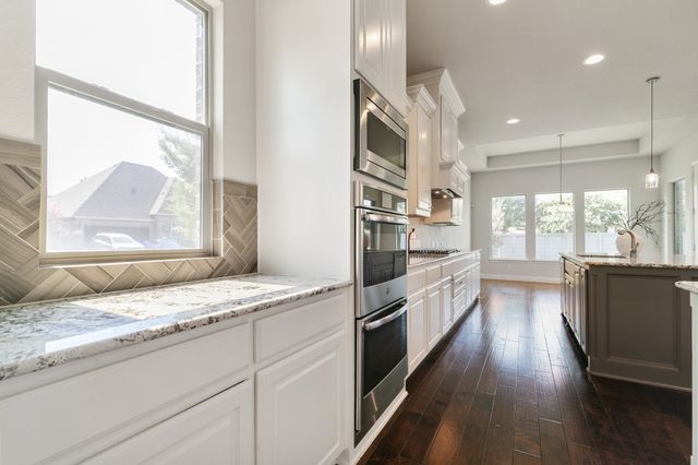 832 Dusty Trail, Little Elm, TX 76227