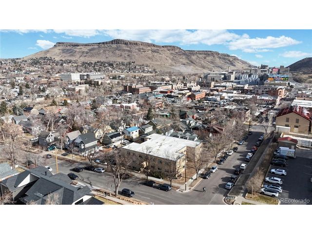 1221 Illinois St F, Golden, CO 80401