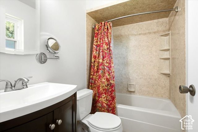 6461 S 2700 W, Taylorsville, UT 84129