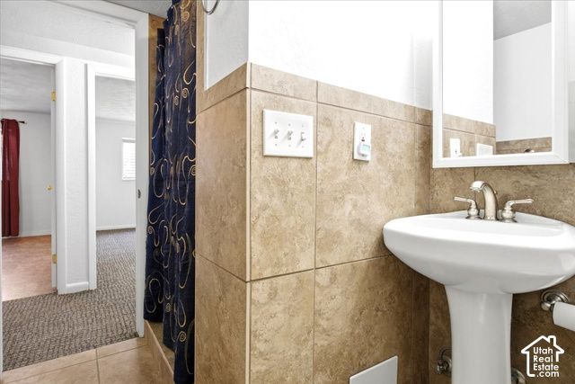 6461 S 2700 W, Taylorsville, UT 84129