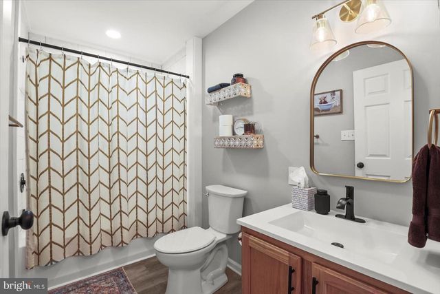 202 PLUNKERT RD, Littlestown, PA 17340
