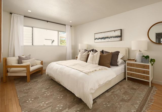 5926 Germaine Ln, La Jolla, CA 92037