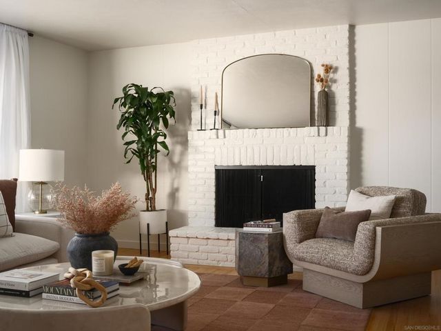 5926 Germaine Ln, La Jolla, CA 92037