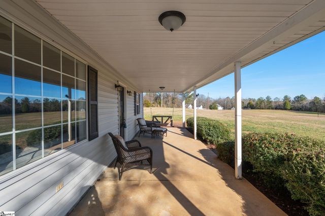 181 Peach Orchard Drive, Honea Path, SC 29654