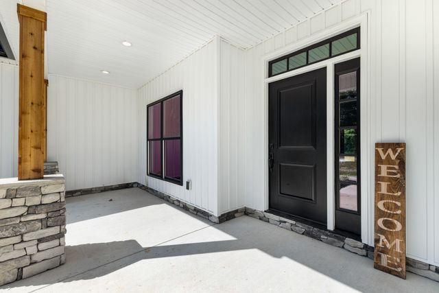 57 Simons Blvd, Morrison, TN 37357