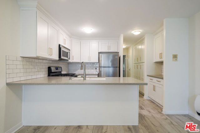 22 Navy Street 103, Venice (los Angeles), CA 90291