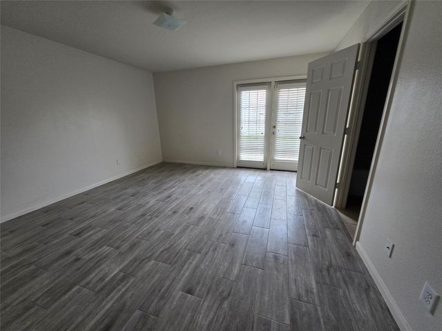 9434 Sapphire Creek Lane, Rosharon, TX 77583