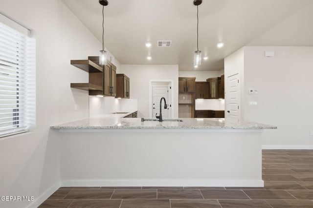 11873 Travesia Place, El Paso, TX 79934
