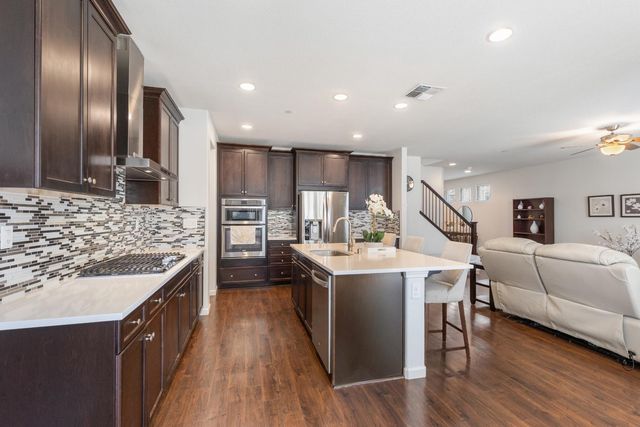 2573 Mead Way, Roseville, CA 95747