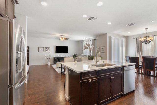 2573 Mead Way, Roseville, CA 95747