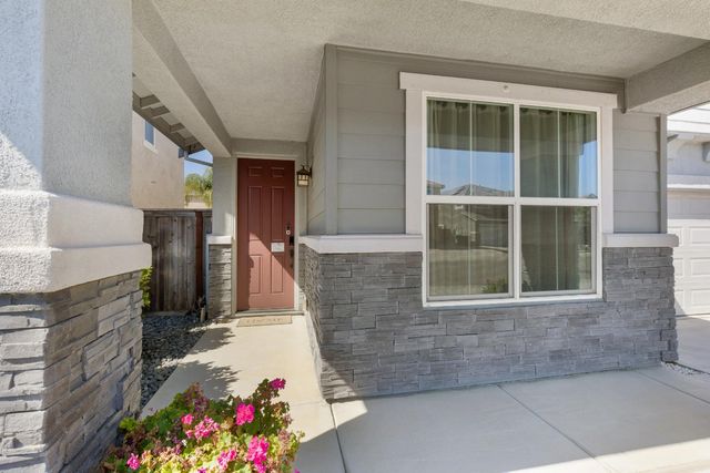 2573 Mead Way, Roseville, CA 95747