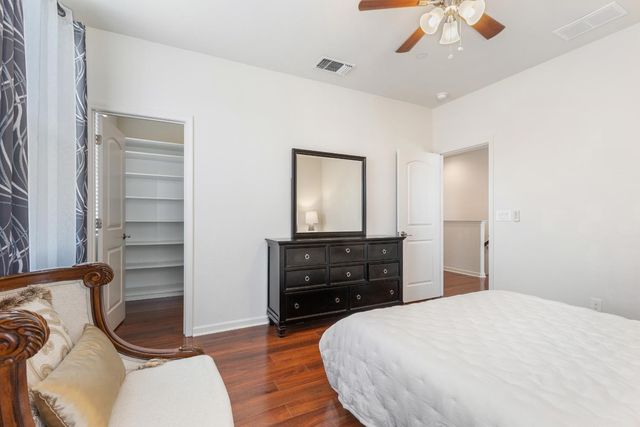 2573 Mead Way, Roseville, CA 95747