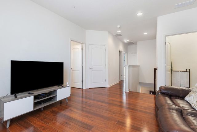 2573 Mead Way, Roseville, CA 95747