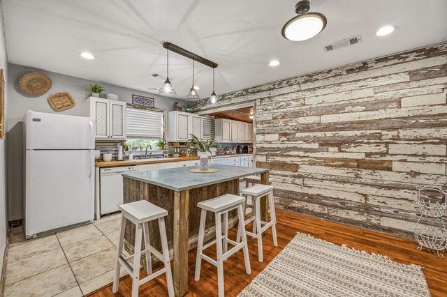 845 N Ollie Street, Stephenville, TX 76401