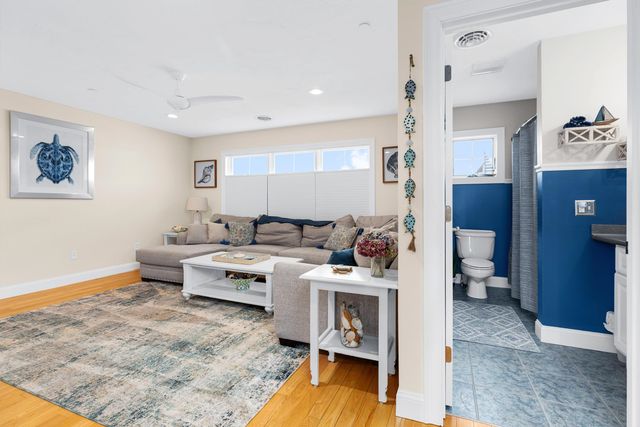 5 Ocean Blvd Unit A2, Hampton, NH 03842