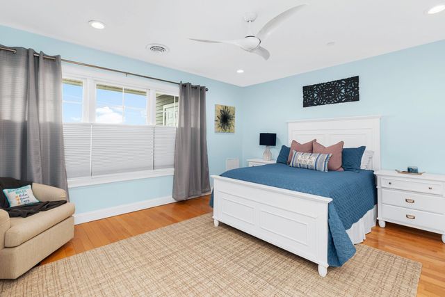 5 Ocean Blvd Unit A2, Hampton, NH 03842