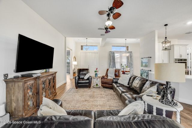 718 Yearling Trail, Sebastian, FL 32958