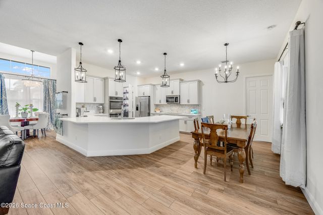 718 Yearling Trail, Sebastian, FL 32958