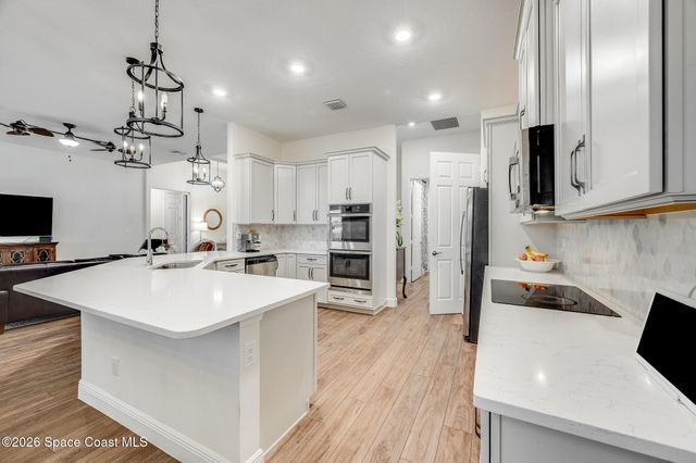 718 Yearling Trail, Sebastian, FL 32958